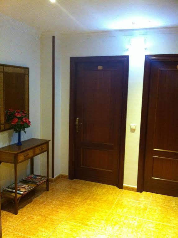 Hostal El Puerto Caleta De Velez Dış mekan fotoğraf